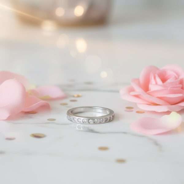 Silver Minimalist Band Ring for women in sterling silver 925