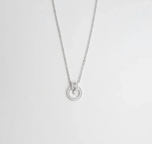 Dainty elegant necklace for women in sterling silver 925