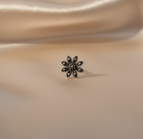 Silver Traditional Nosepin