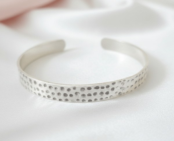 Eclipse Dot Pattern Bracelet in Sterling Silver 925, Perfect Gift for her