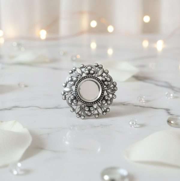 Moonframe Filigree Ring in Sterling Silver 925