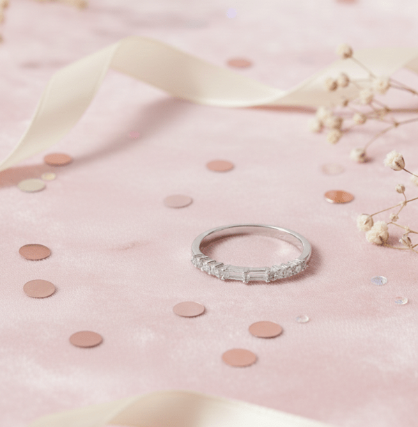 Crystal Cascade Minimal Ring in Sterling Silver 925