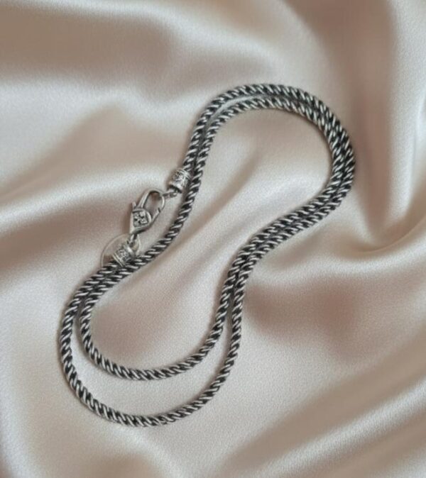 Imperial Twist Silver Chain