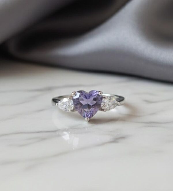 Lavender Heart Solitaire Ring in Sterling Silver 925