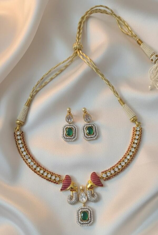 Exquisite Royal Emerald-Green and Polki Stone Jewelry Set for Brides in Sterling Silver 925