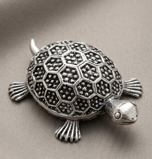 Oxidized Silver Turtle with Vintage Textured Shell Design in Sterling Silver 925