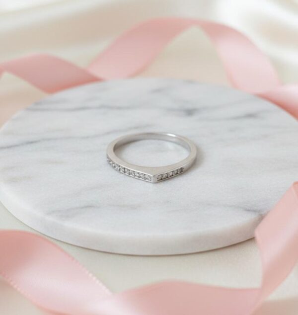 Geometric Pavé V-Stitch Chevron Ring in Sterling Silver 925