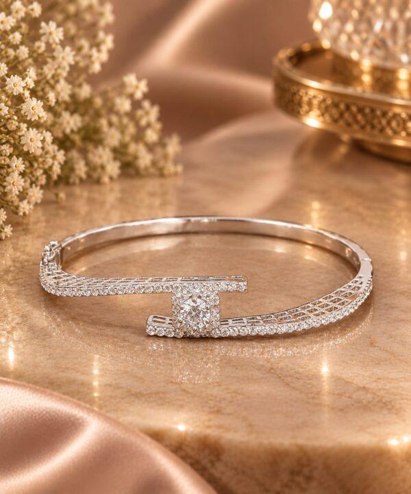 Sparkling CZ Solitaire Halo Crossover Bracelet in Sterling Silver 925